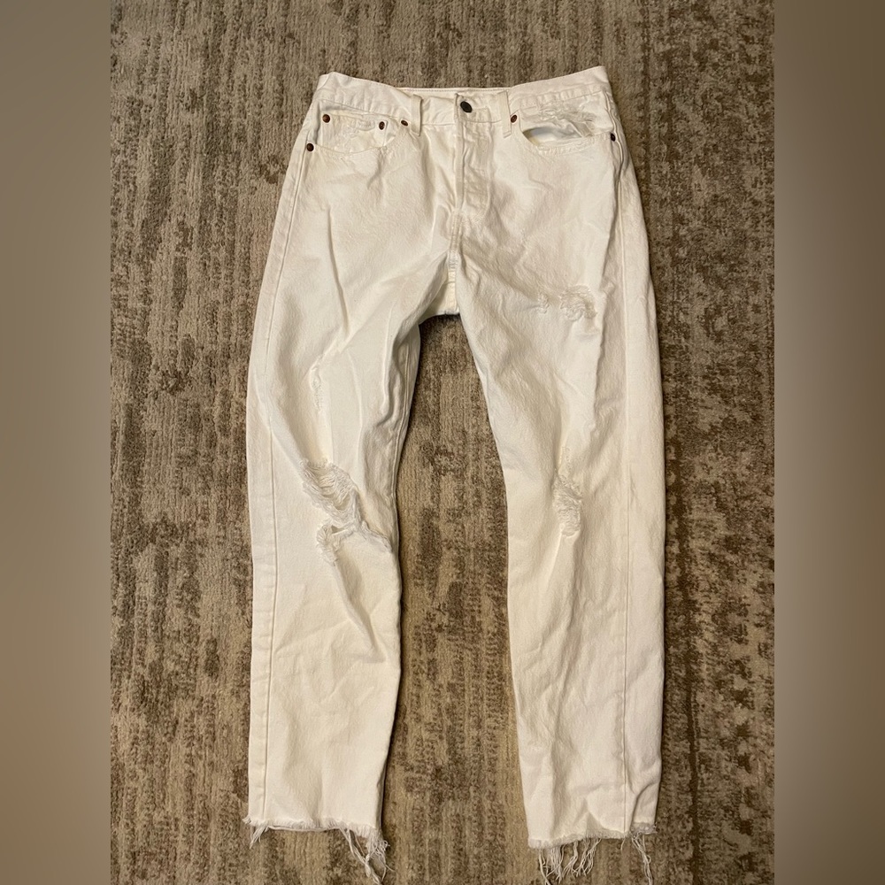 Levi's Wedgie Straight Distressed White Jeans-NWOT-30